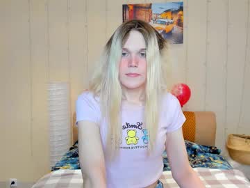 Auroralitta Chaturbate stream image from March 21, 2025
