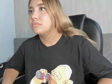 Emmily_Evans69 Chaturbate stream image from March 21, 2025