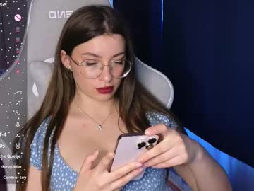 Haily_Heavenly Chaturbate stream image from March 21, 2025