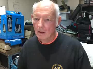 Howsthat2024 Chaturbate stream image from March 21, 2025