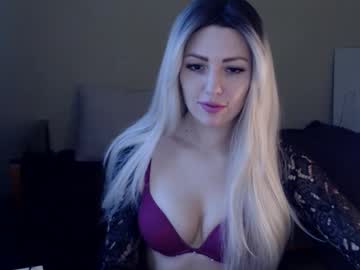 Ladymoonlight8 Chaturbate stream image from March 21, 2025