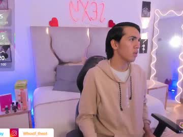 Theo_Tay Chaturbate stream image from March 21, 2025