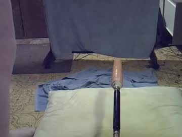 Uranalslut28 Chaturbate stream image from March 21, 2025