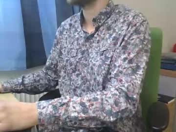 Jo32i Chaturbate stream image from March 21, 2025