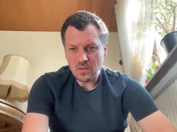 Loverzb Chaturbate stream image from March 21, 2025