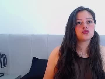 Alice_Watts Chaturbate stream image from March 21, 2025