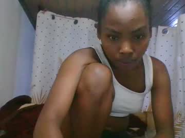 Eliette600772 Chaturbate stream image from March 21, 2025