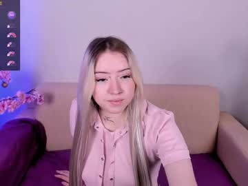 Jeannakelly stream image from March 21, 2025