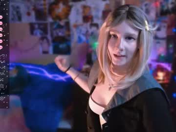 Michelleravenprincess Chaturbate stream image from March 21, 2025