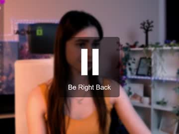 Viks_Hot Chaturbate stream image from March 21, 2025