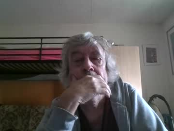 78kiss Chaturbate stream image from March 21, 2025