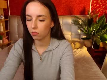 Aurora_Aksness Chaturbate stream image from March 21, 2025