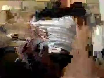 Jln102004 Chaturbate stream image from March 21, 2025