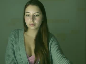 Candy_Love33 Chaturbate stream image from March 21, 2025