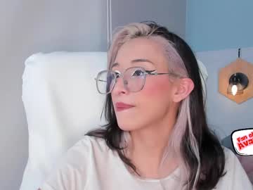 Emilia_Tellez Chaturbate stream image from March 21, 2025