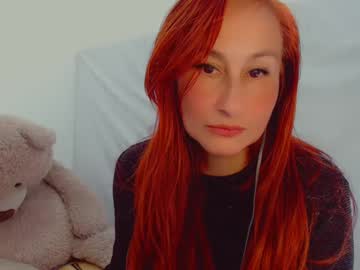 Skarlett2072 Chaturbate stream image from March 21, 2025