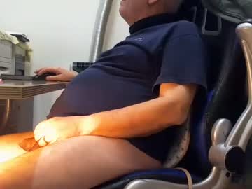 Alex47100 Chaturbate stream image from March 21, 2025