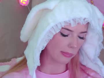 Gentlerossi Chaturbate stream image from March 21, 2025