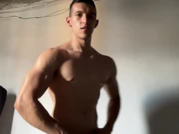Jhonbianco Chaturbate stream image from March 21, 2025