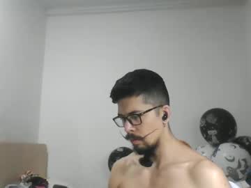 Jiangouxiong Chaturbate stream image from March 21, 2025