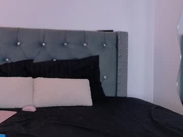 Sara_Queen9 Chaturbate stream image from March 21, 2025