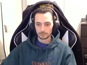 2323gary Chaturbate stream image from March 21, 2025
