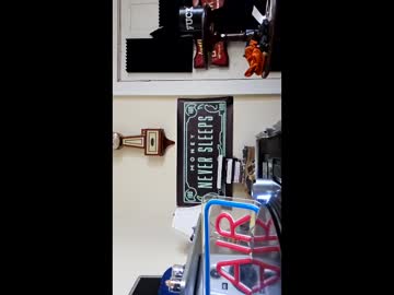 Bigm617 Chaturbate stream image from March 21, 2025