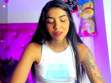 Dahiangomezz Chaturbate stream image from March 21, 2025