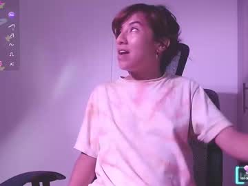 Litlelatingirls Chaturbate stream image from March 21, 2025