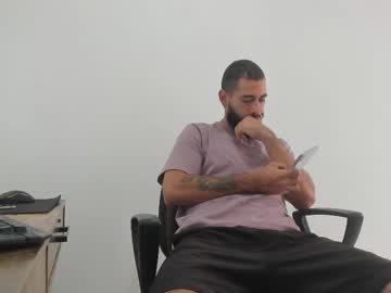 Matheusbeard2 Chaturbate stream image from March 21, 2025