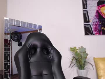 Steffyrivas Chaturbate stream image from March 21, 2025