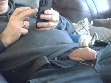 66bear Chaturbate stream image from March 21, 2025