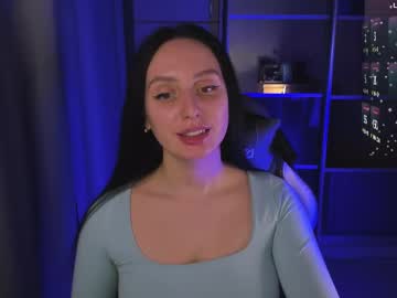 Calypsownsu Chaturbate stream image from March 21, 2025