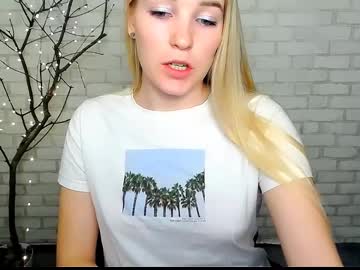 _Snow_Queen__ Chaturbate stream image from March 21, 2025