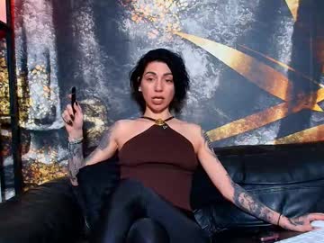 Trynaruh Chaturbate stream image from March 21, 2025