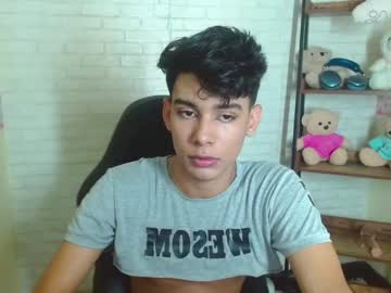 Alan_Ferrer Chaturbate stream image from March 21, 2025