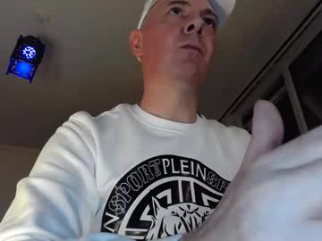 Dianocapone Chaturbate stream image from March 21, 2025