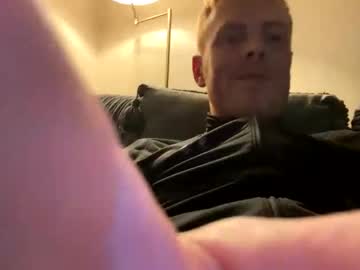 Golden18755 Chaturbate stream image from March 21, 2025
