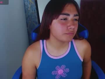 Petite_Lucy18 Chaturbate stream image from March 21, 2025