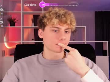 Sunburn_Boy Chaturbate stream image from March 21, 2025