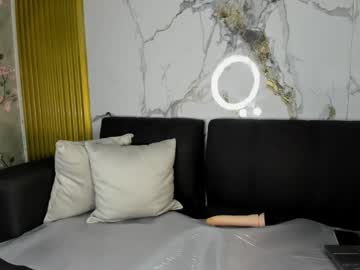 Val_Redfire11_Aws Chaturbate stream image from March 21, 2025