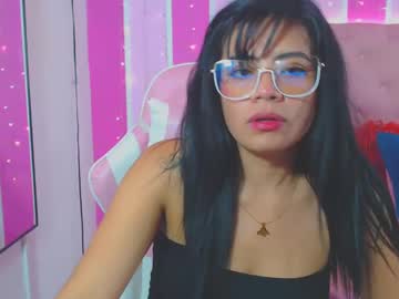 Daniela_Yg2 Chaturbate stream image from March 21, 2025
