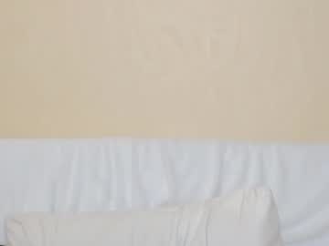 Mika_Gold7 Chaturbate stream image from March 21, 2025
