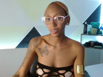 Zasharomero Chaturbate stream image from March 21, 2025