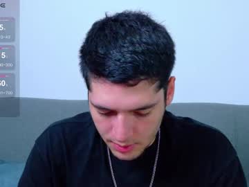 Emilionavarroz Chaturbate stream image from March 21, 2025
