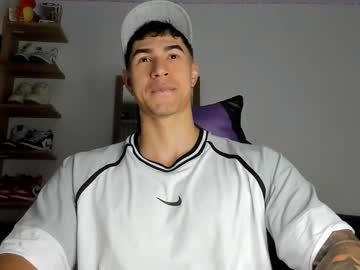 Juan_Fit2024 Chaturbate stream image from March 21, 2025
