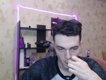 Xtraqqq Chaturbate stream image from March 21, 2025