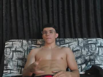 Joulianogreco1 Chaturbate stream image from March 21, 2025