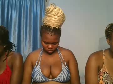 Reenie_Barbie Chaturbate stream image from March 21, 2025