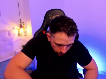 Maxiimo_Wolf Chaturbate stream image from March 22, 2025